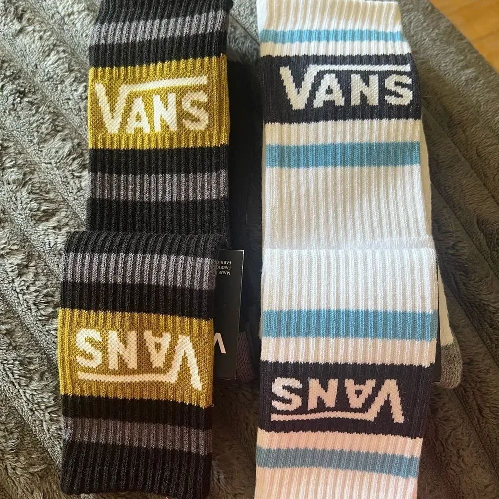 Vans Two-Pack Crew Socks - Picture 2 of 4